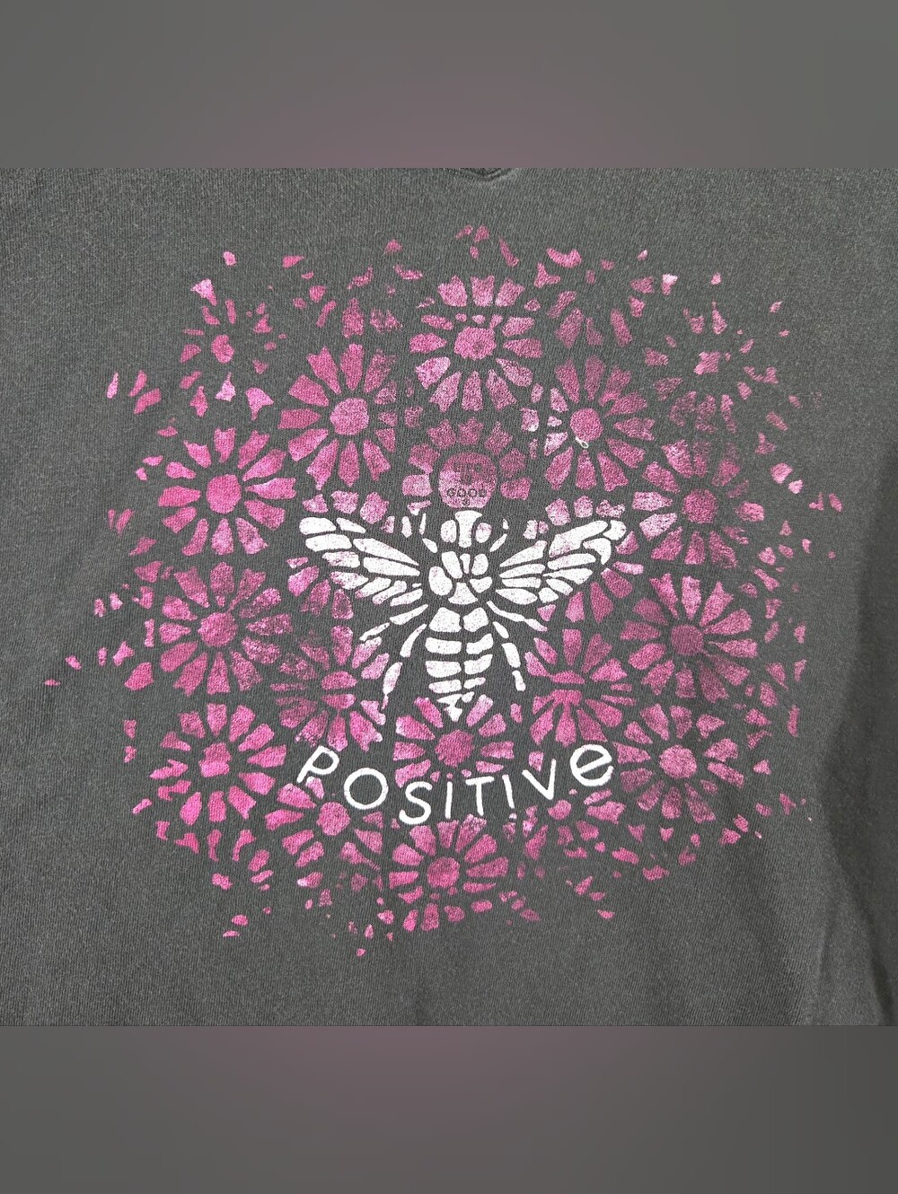 Life Is Good Women's Bee Positive Long Sleeve Crusher T-shirt Size Large - Picture 2 of 4